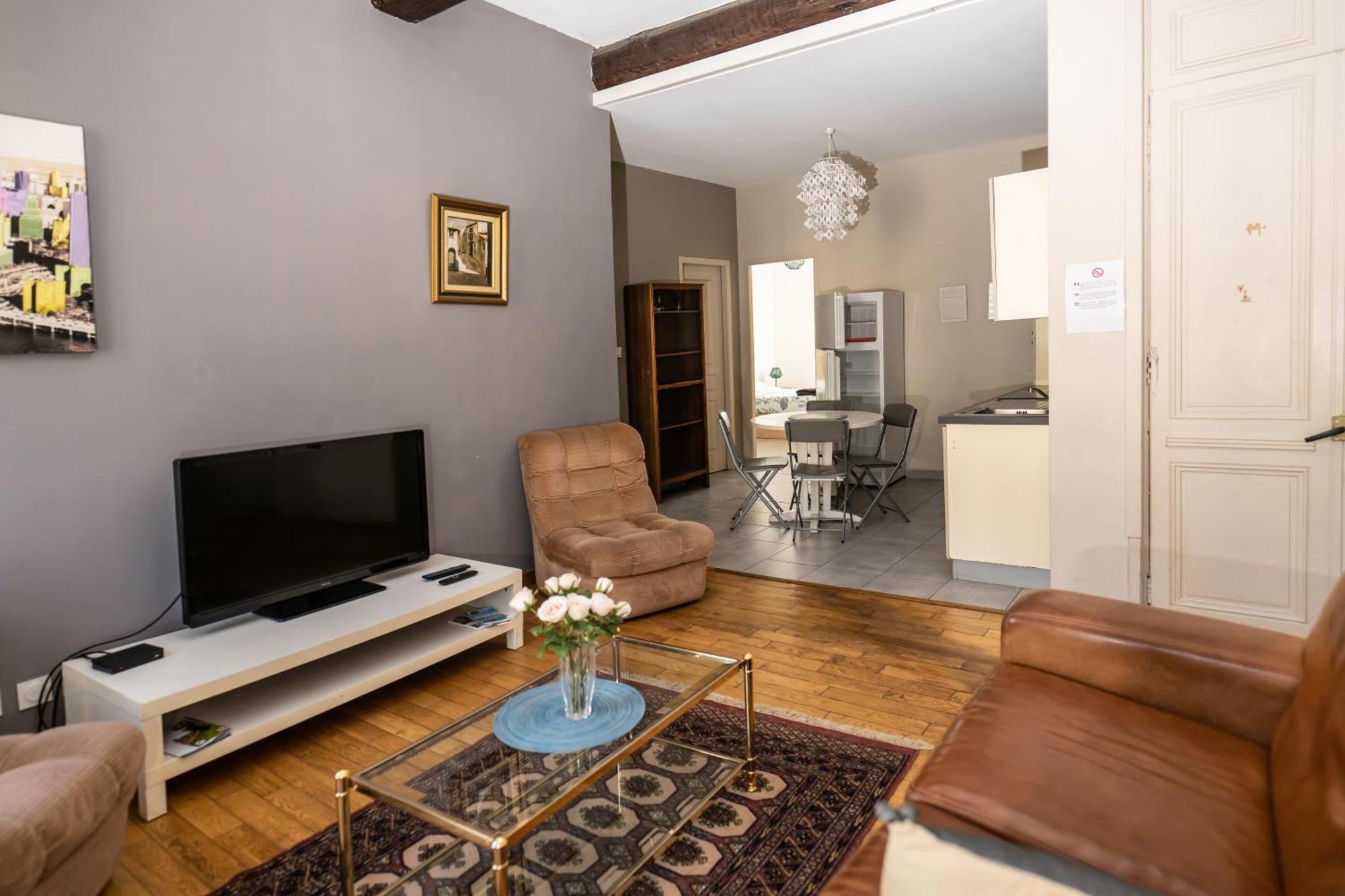 "Air D'Antan"-Meuble De Tourisme 3 Etoiles -Residence "Les Logis De Beziers"-Garage Optionnel-Coeur De Ville-Plages A 16Km ! Dış mekan fotoğraf